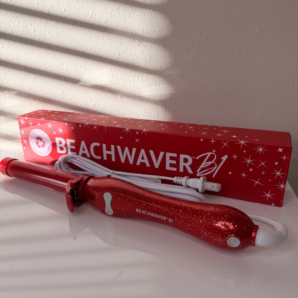 Beachwaver B1 Red Curling Iron